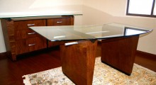 Sapell desk